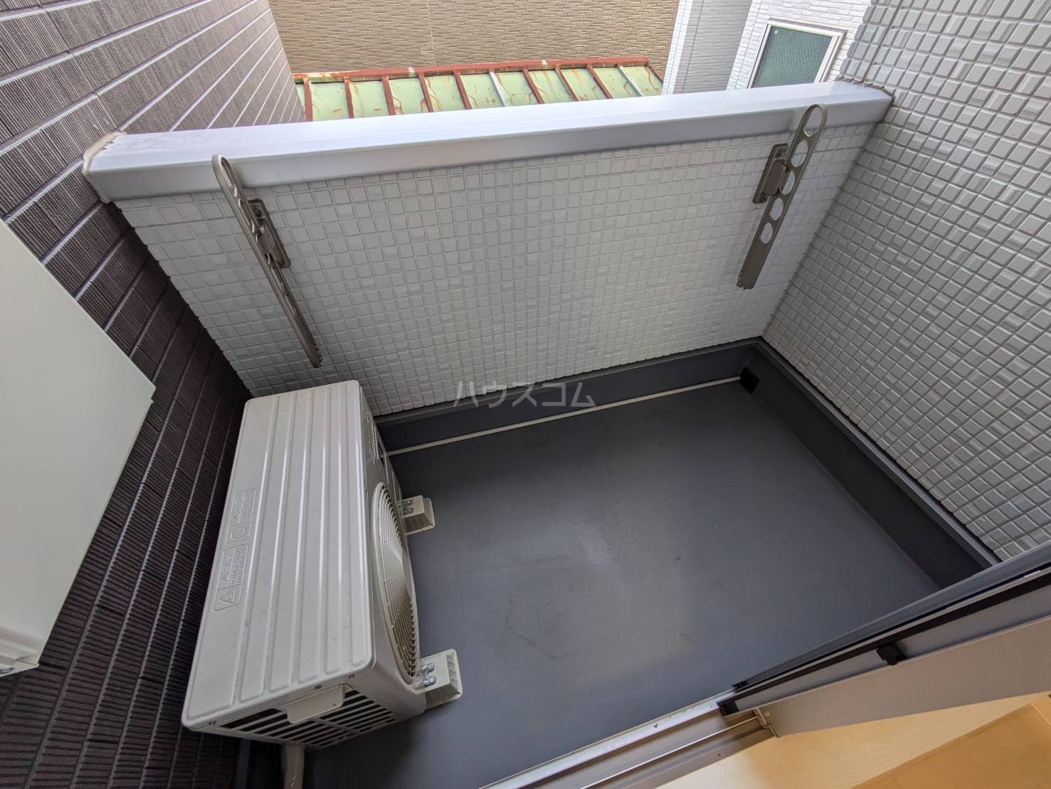 16/23 バルコニー