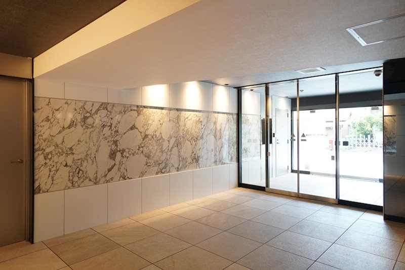 15/25 エントランス