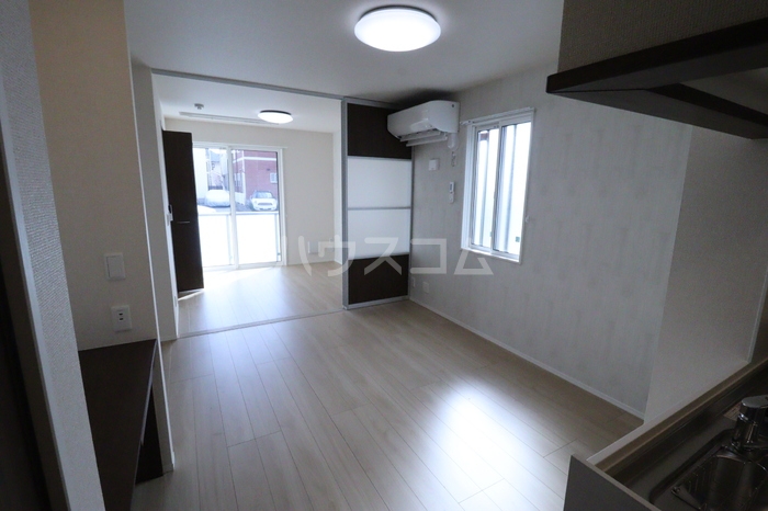 13/30 バルコニー