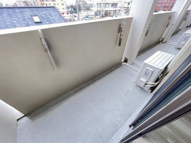 19/30 バルコニー