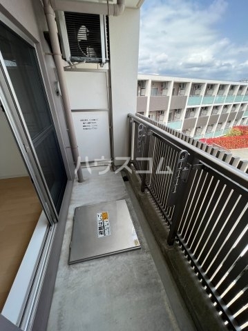 18/30 バルコニー