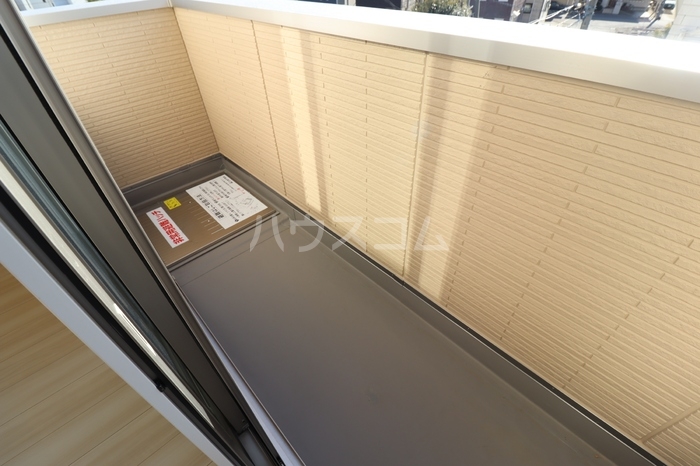 13/21 バルコニー