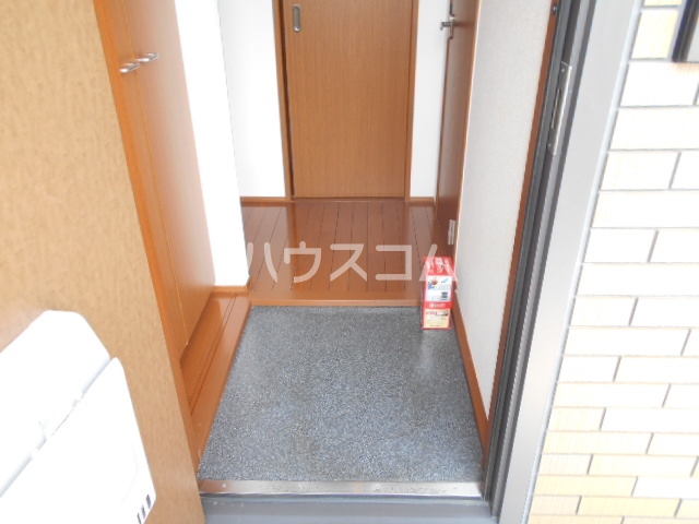 14/30 玄関