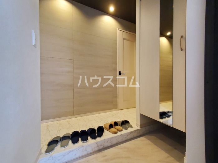8/23 玄関
