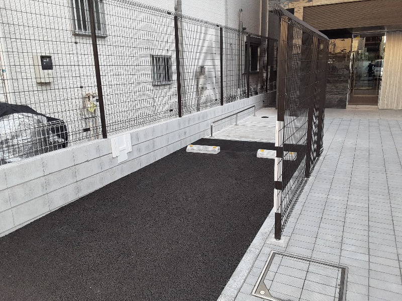26/30 駐車場