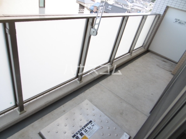 19/30 バルコニー