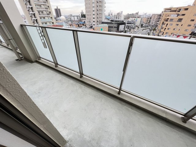 19/30 バルコニー