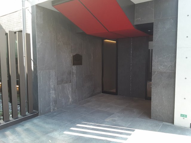 3/6 エントランス