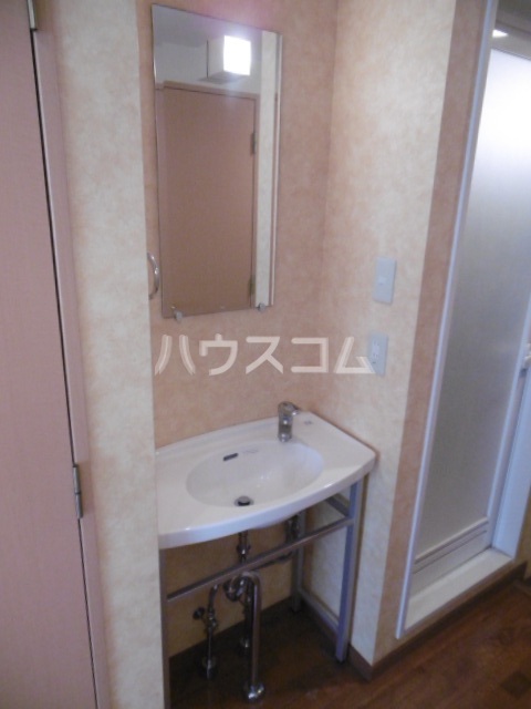16/30 洗面