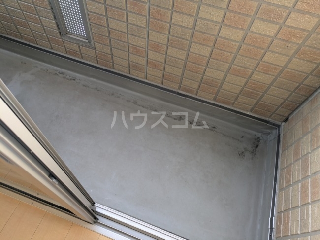 15/27 バルコニー