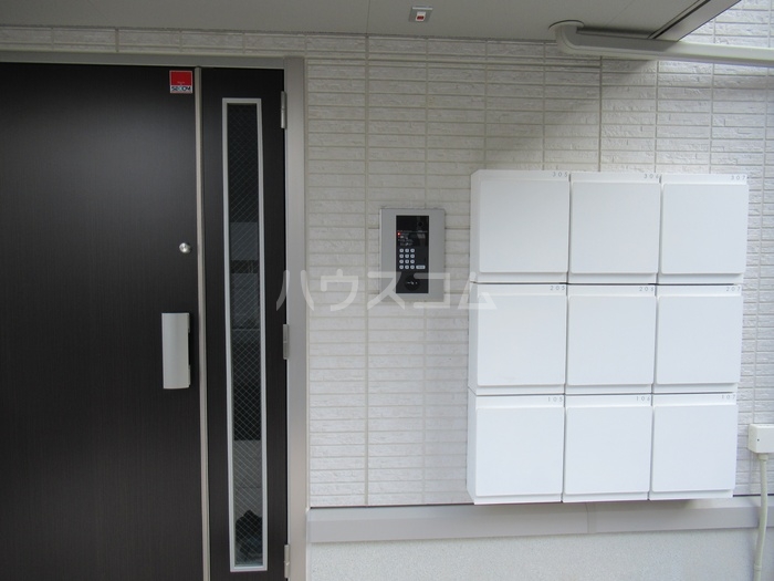 19/24 エントランス