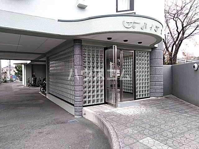 14/25 エントランス