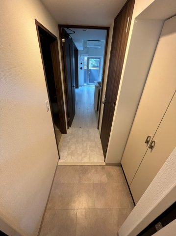 13/30 玄関