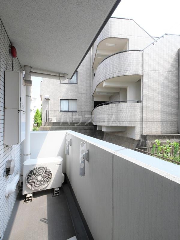 15/28 バルコニー