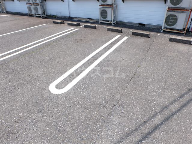 19/26 駐車場