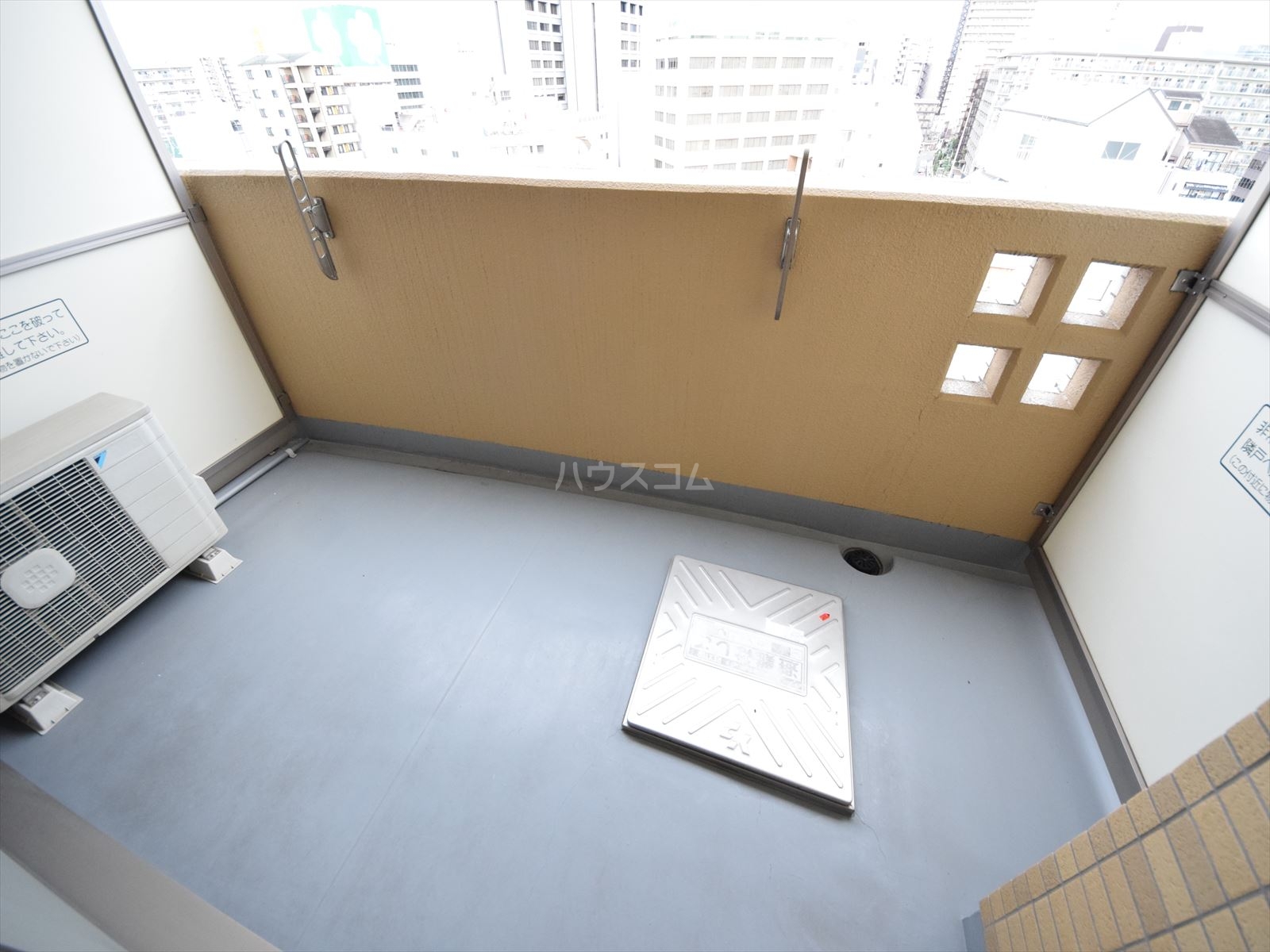 13/28 バルコニー