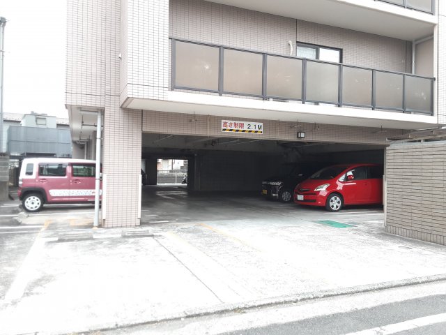 3/5 駐車場