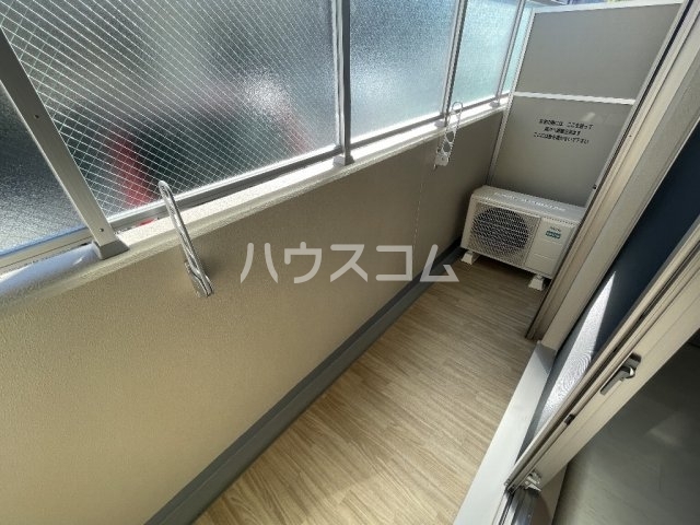 20/30 バルコニー