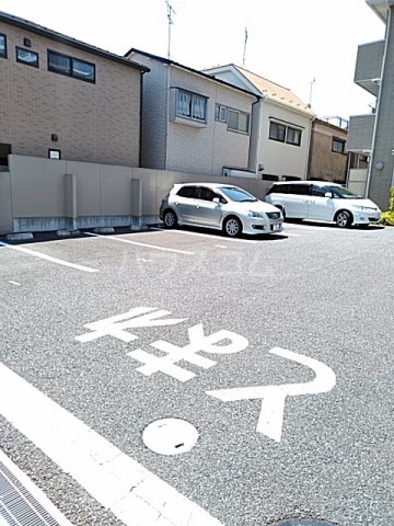 2/10 駐車場