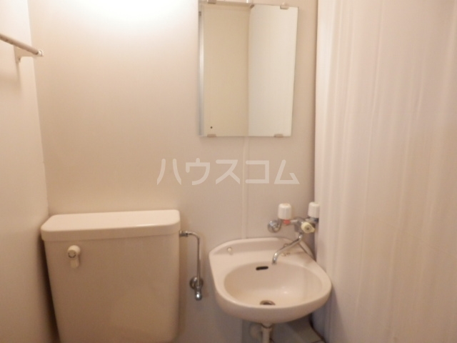 13/30 洗面
