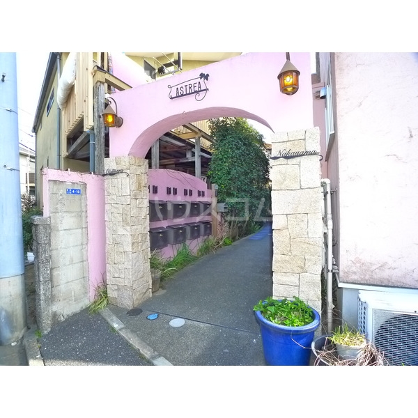 16/24 エントランス