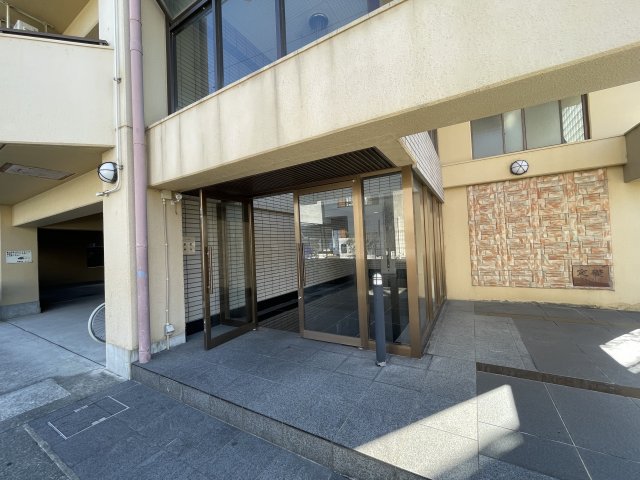 2/8 エントランス