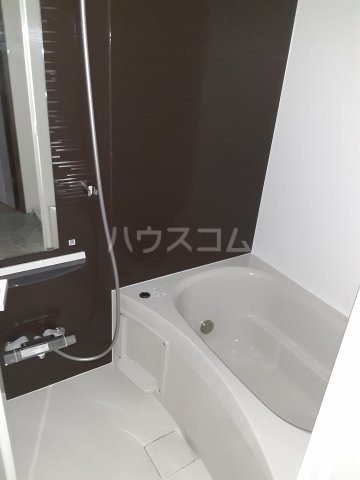 16/30 浴室