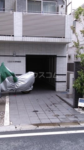 29/30 エントランス