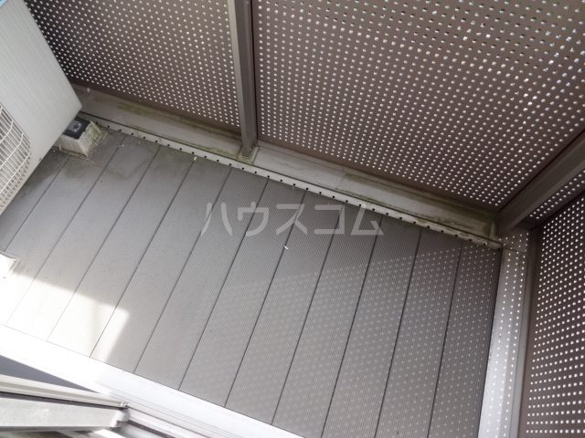 14/28 バルコニー