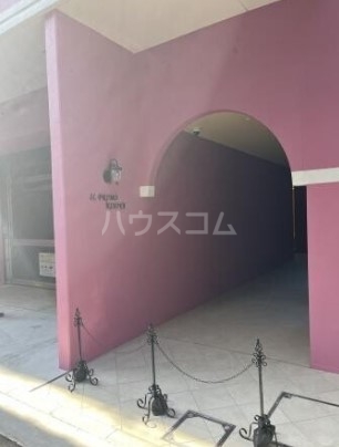 13/23 エントランス