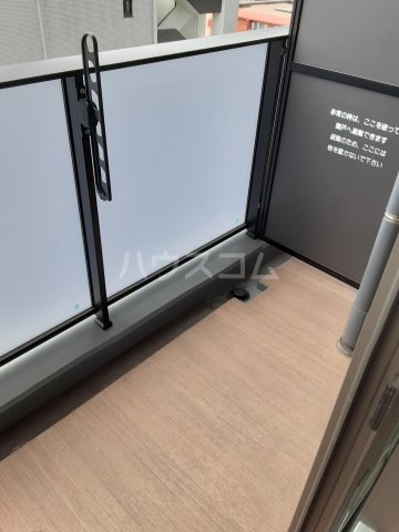 15/26 バルコニー