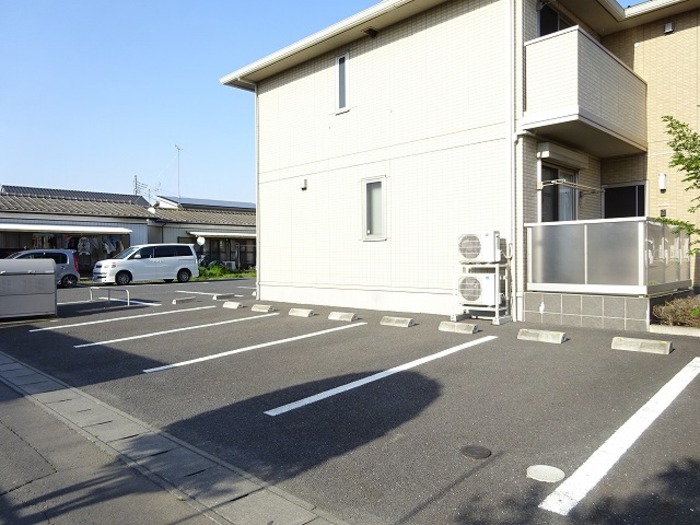 17/19 駐車場