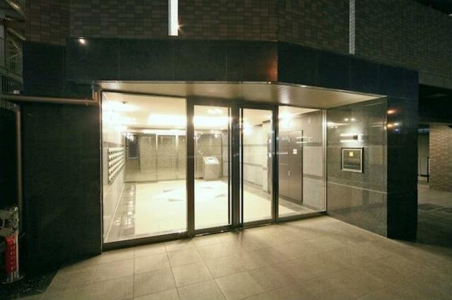 19/21 エントランス