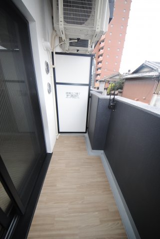 25/30 バルコニー