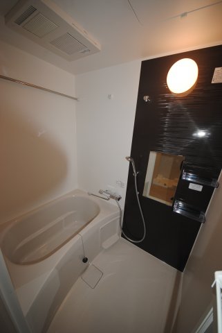 21/30 浴室