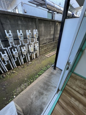 18/26 バルコニー