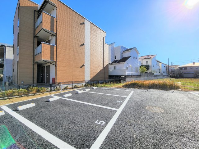 4/5 駐車場