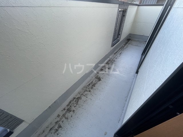 21/30 バルコニー