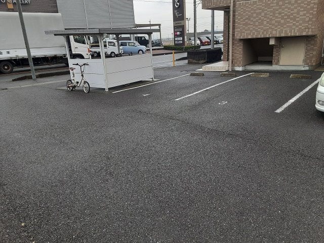 20/21 駐車場