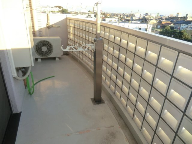 14/30 バルコニー