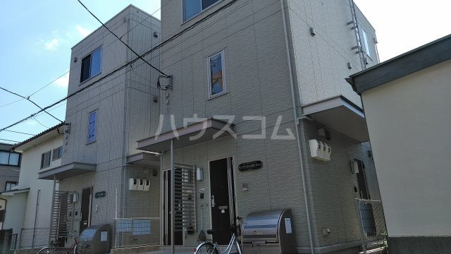 2/30 外観