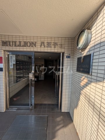 21/27 エントランス