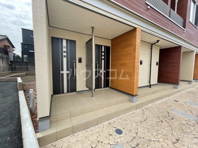 29/30 エントランス