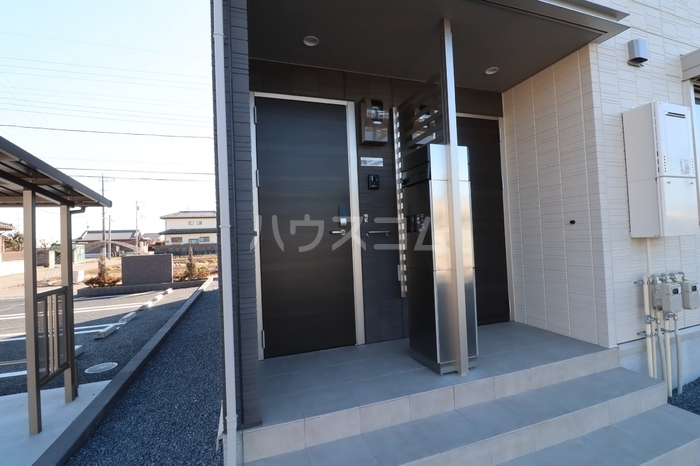 3/10 エントランス