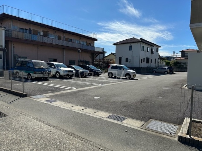 3/10 駐車場