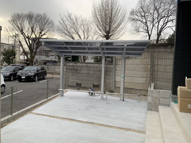 22/30 駐車場