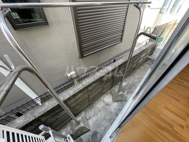 15/26 バルコニー