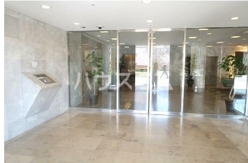 16/24 エントランス