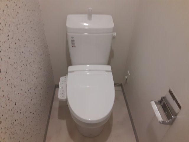 16/30 トイレ