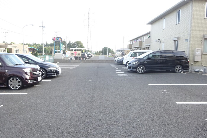3/4 駐車場
